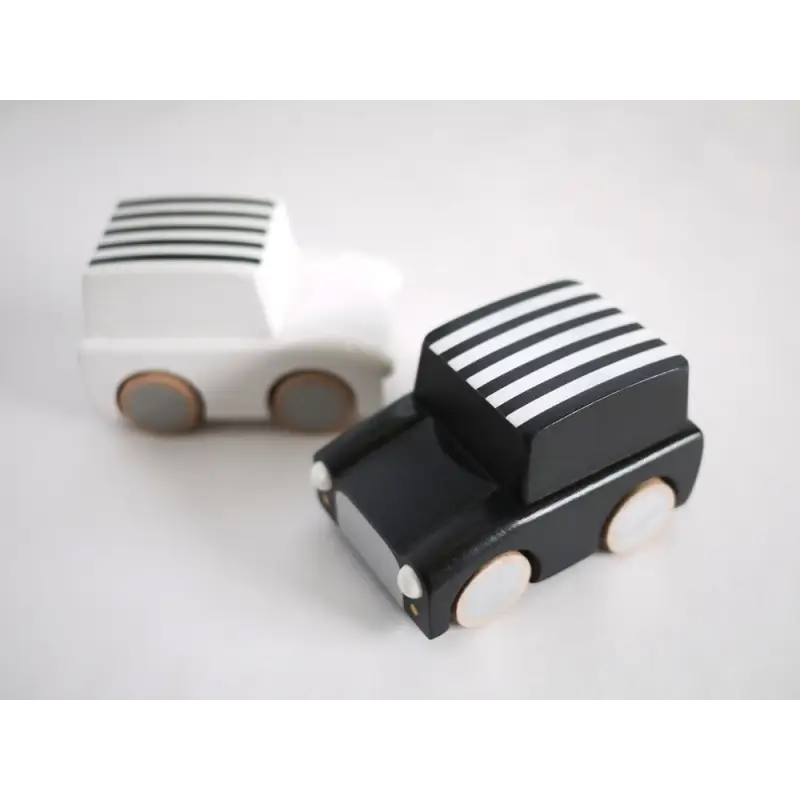 Chargez l&#39;image dans la visionneuse de la galerie, Kuruma car - Voiture à rétrofriction Lignes noires - 45% de réduction - Kiko &amp; GG - Jouet
